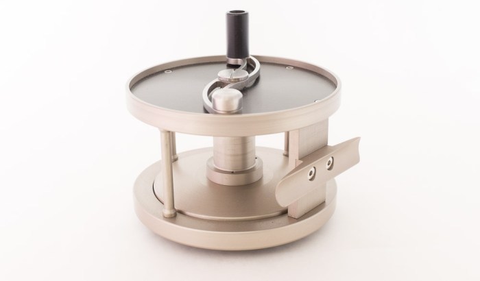 K.RowlandReels4-0RavenNro48-4