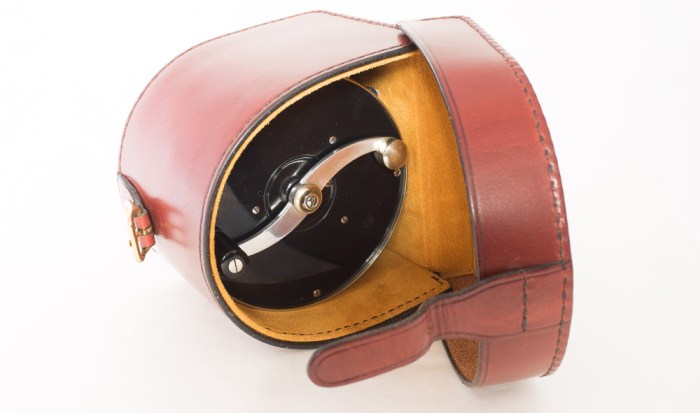 SaracioneDeluxe4 1-2RHW-1