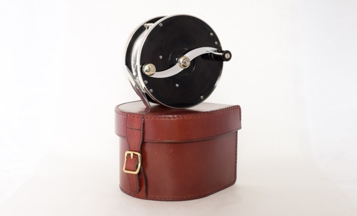 SaracioneDeluxe4 1-2RHW-2