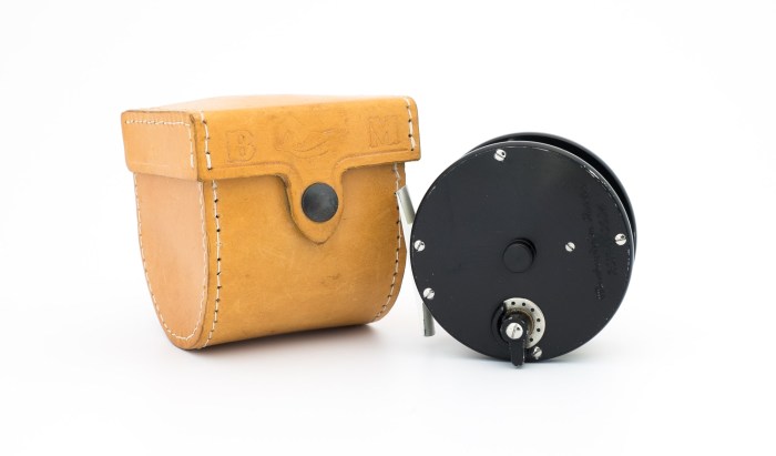 MohlinSeaTroutNarrowAllBlack-2