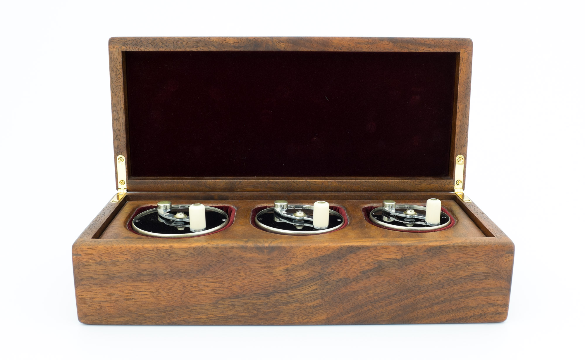 SaracioneDeluxeIIboxedReelSet006-2