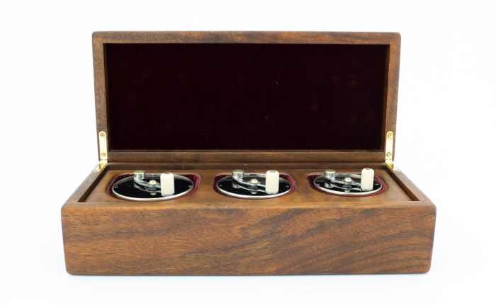 SaracioneDeluxeIIboxedReelSet006-2