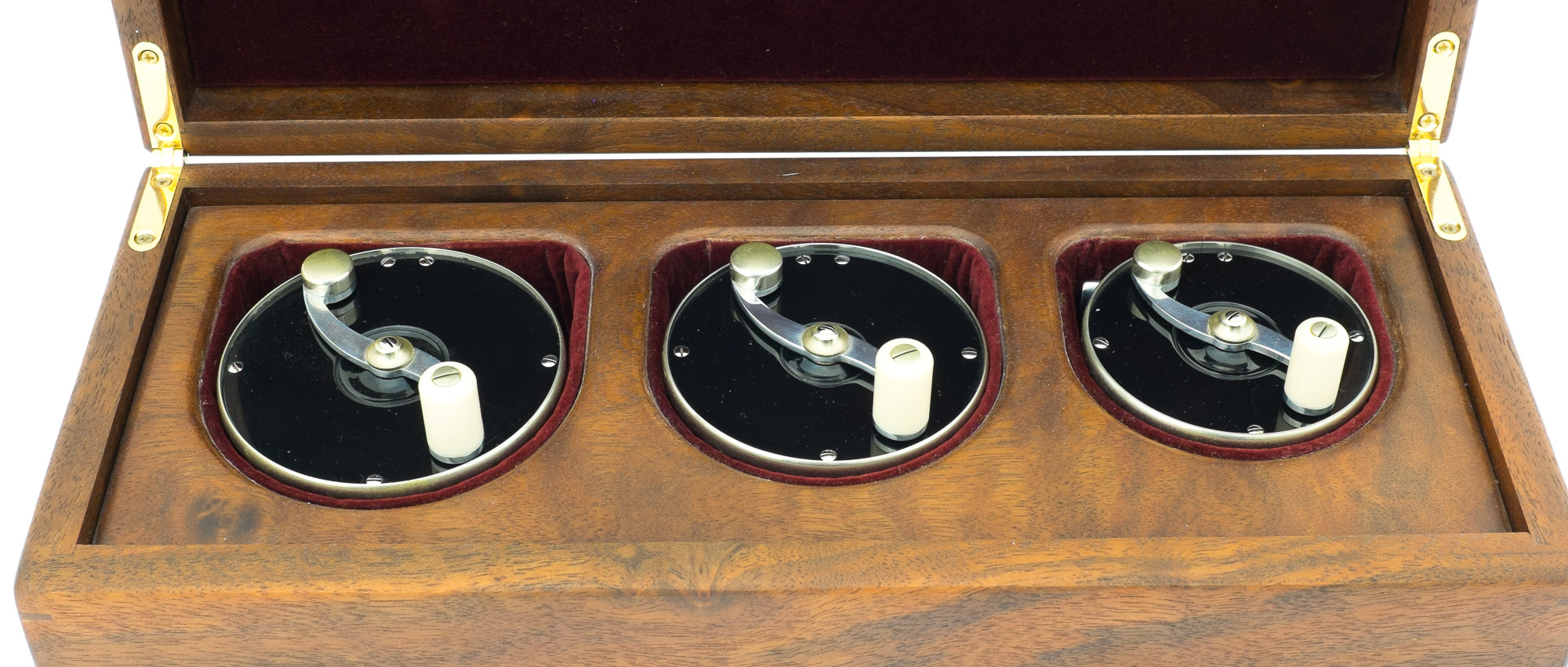 SaracioneDeluxeIIboxedReelSet006-4