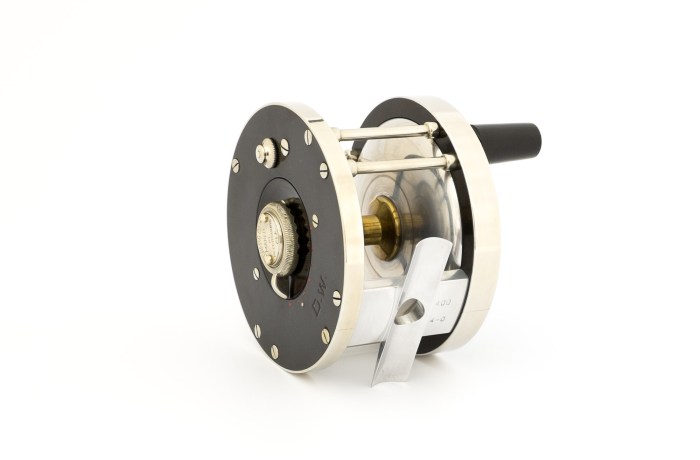 Zwarg400Lauentian4-0reel-4
